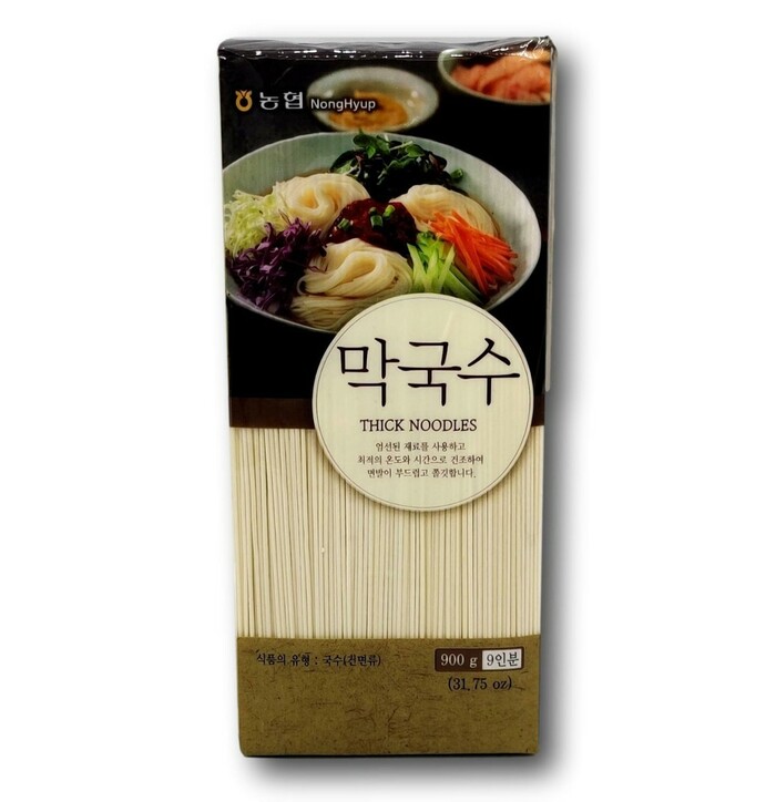 NongHyup Thick Noodles 900g image