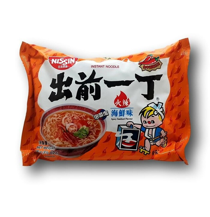 Nissin Spicy Seafood noodle  100 g image